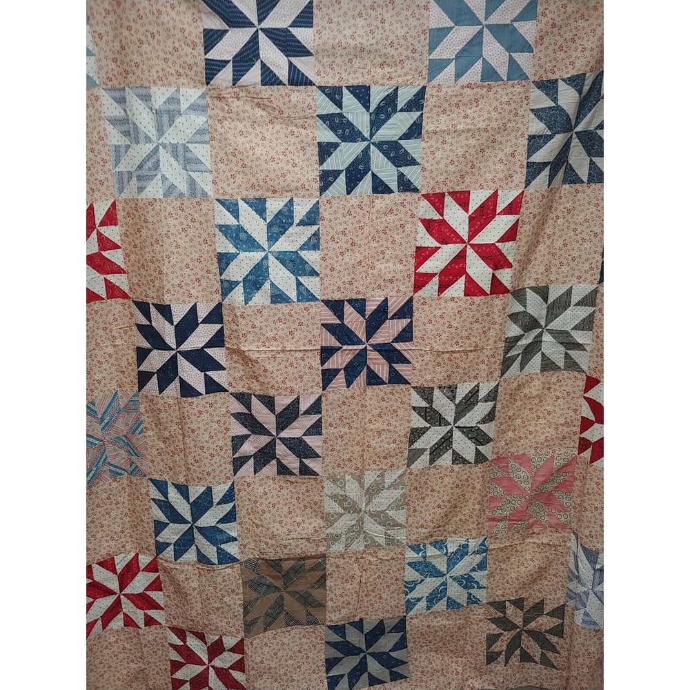 1970s Vintage Homemade Quilt 88 x 74